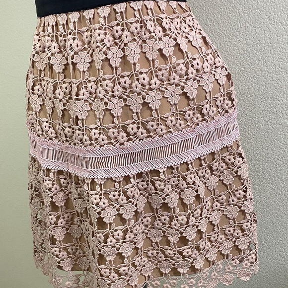 Self-Portrait Blush Lace Mini Dress with White Collar size 6 - Picture 5 of 10